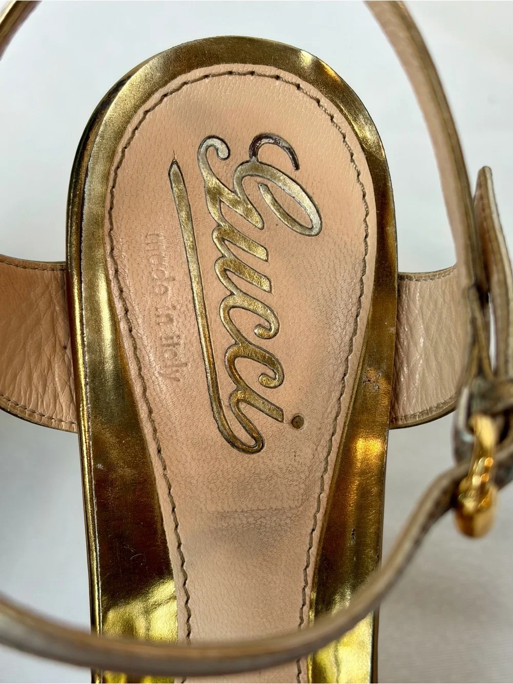Gucci VTG Metallic Gold Platform Buckle Sandals, wooden heels, 6.5, some scuffs